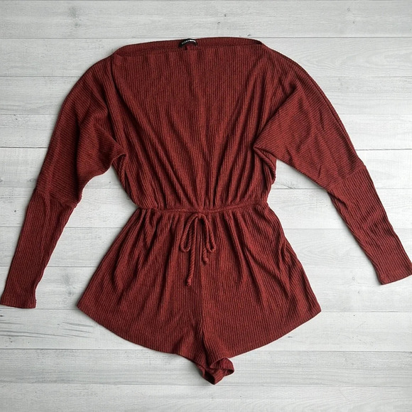Fashion Nova Pants - Fashion Nova Soft and Stretchy Heather Burgundy Long Sleeve Romper Size XS